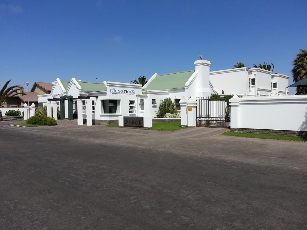 Langholm Hotel Walvis Bay Bagian luar foto